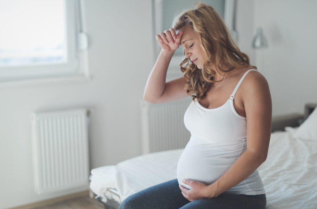 Pregnant? 4 Natural Therapies You Should Be Using To Help Ease Your Pregnancy Pains!